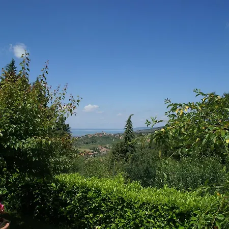 Belvilla By Oyo Casa Fiori I Geranei Holiday home